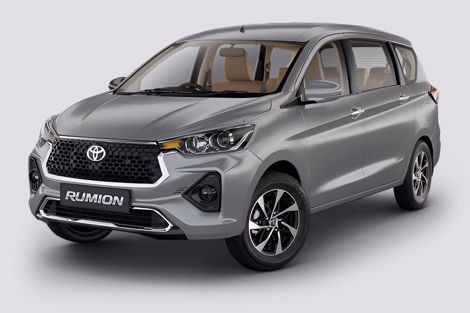 6-Seater & Family MPVs — Small teams and guest travel | Siddhi Travels corporate fleet